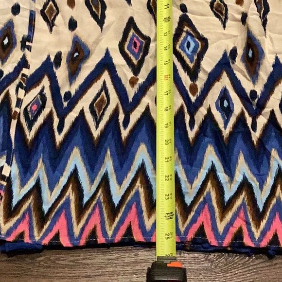 Do Everything in Love colorful Pre loved Kimono Cardigan with Tassels - Picture 6 of 7